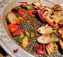 Spicy Stir-Fried Clams