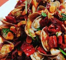 Spicy Stir-Fried Clams