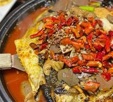 Spicy Blood Duck with Grilled Fish