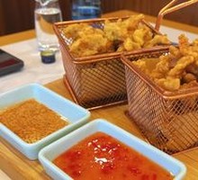 Crispy Pork with Fresh Mushrooms