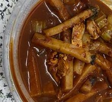 Spicy Chicken with Rice Noodles
