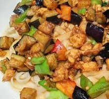 Eggplant and Pork Diced Noodles