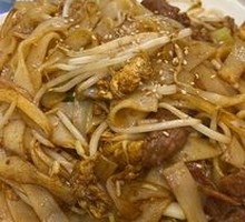 Dry-Fried Beef Rice Noodles
