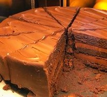 Grapefruit Chocolate Cake