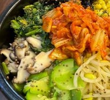 Spicy Kimchi Stone Bowl Rice