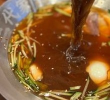 招牌现压荞麦冷面