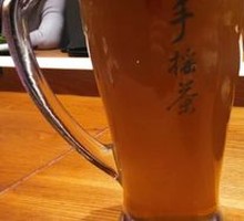 Hand-Shaken Tea