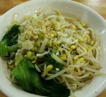 Oil-Poured Noodles