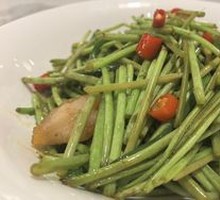 Stir-fried Water Bamboo with Preserved Pork