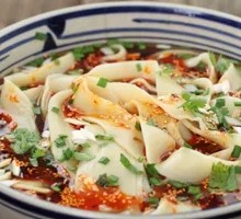 Sour Soup Noodles