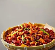 Gele Mountain Spicy Chicken