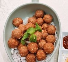 Crispy Fried Meatballs