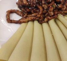 Beijing-style Shredded Pork in Soy Sauce