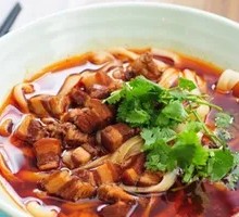 Braised Pork Noodle Soup