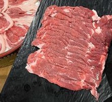 Traditional Hand-Cut Fresh Lamb Leg Meat