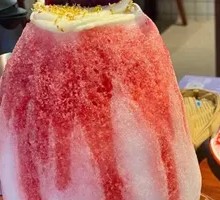 Crispy Red Bayberry Snow Ice