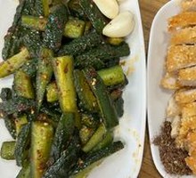 Sour Spicy Cucumber Strips
