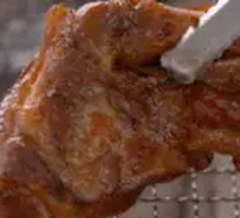 Crispy Roasted Pig Feet