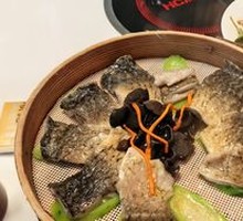 Steam-cooked boneless crucian carp