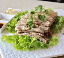 Premium Hand-Ripped Lamb