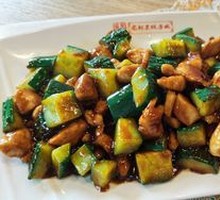 Stir-Fried Chicken with Sauce