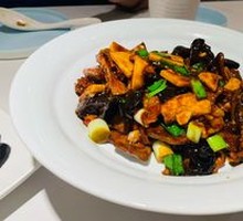 Stir-Fried Three Delicacies