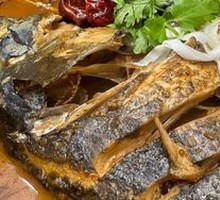 Large Lake Fish Head with Pancake