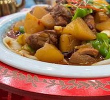 Yimushijia Shawan Big Pot Chicken