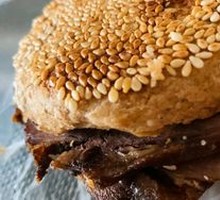 Braised Flatbread with Meat