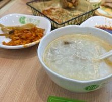 Organic Rice and Century Egg Porridge with Pork