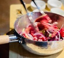 Signature Minced Meat Salad