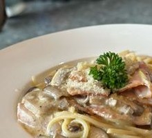 Spanish Cream Mushroom Bacon Pasta