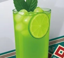 羽衣甘蓝青茉莉香柠去火饮