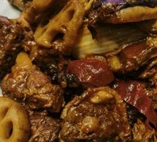 Stewed Goose in Iron Pot