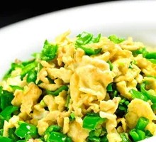 Egg with Green Pepper Rice Bowl