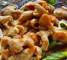 Spicy Pig Intestine Noodles