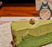 Matcha Basque Cake