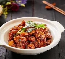 Taiwanese Three-Cup Chicken