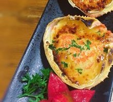 Golden Crab Burger