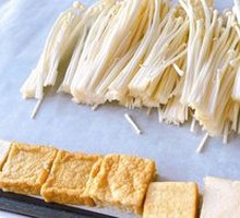 Enoki Mushroom