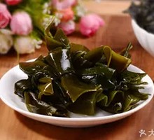 Braised Kelp Knots