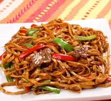 Stir-Fried Handmade Noodles with Meat