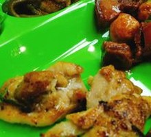 Braised Pork with Quail Eggs