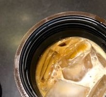Light Vanilla Cream Cold Brew Coffee