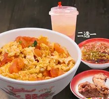Tomato and Egg Rice with Sauce