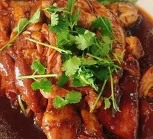 特色扒肘子
