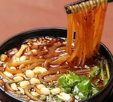 Authentic Sichuan Spicy and Sour Noodles
