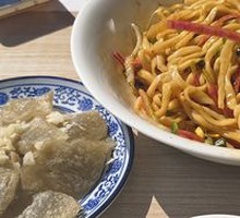 Zhajiangmian