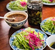 Zhajiangmian