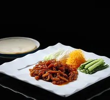Beijing-style Shredded Pork in Soy Sauce